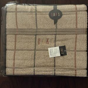 DAKS OVERSIZED Bath Towel 100% Cotton 140cm x 190cm Beige New
